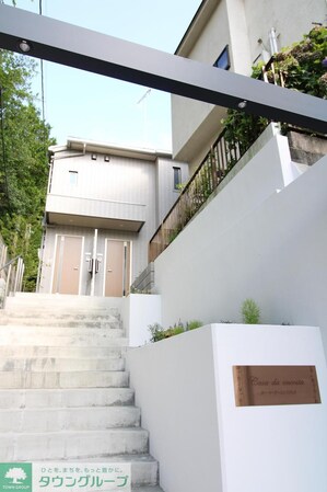 カーサ・ザ・エンコスタの物件内観写真